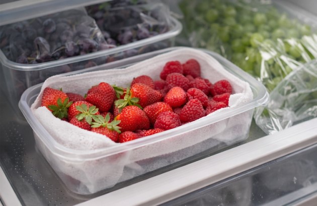 Sorting fruit after buying to remove damaged pieces